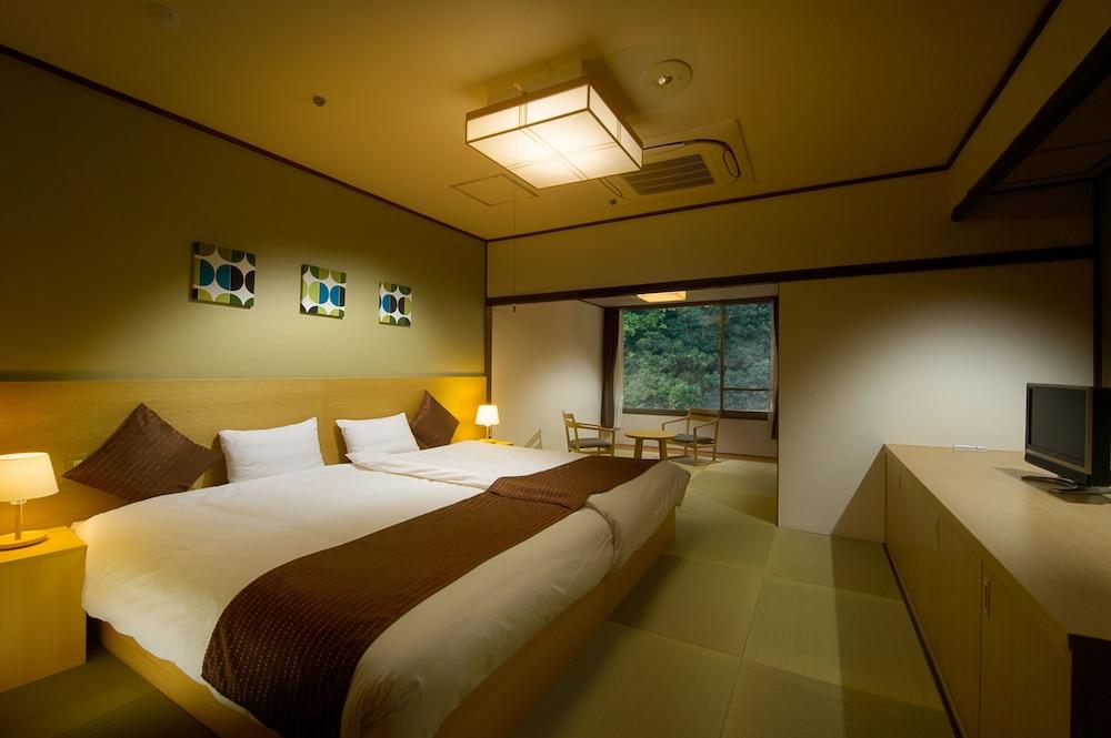 Hakone Pax Yoshino Hotel Екстериор снимка